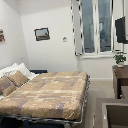 Apartment 753 Rome